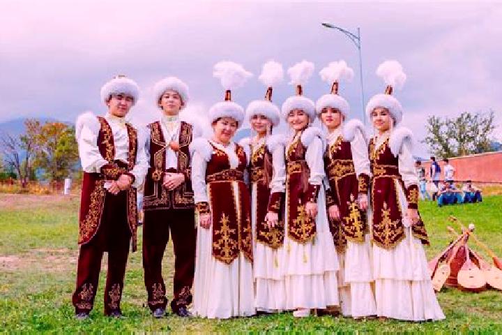 Escorts Terenozek, Kazakhstan — Local Companions