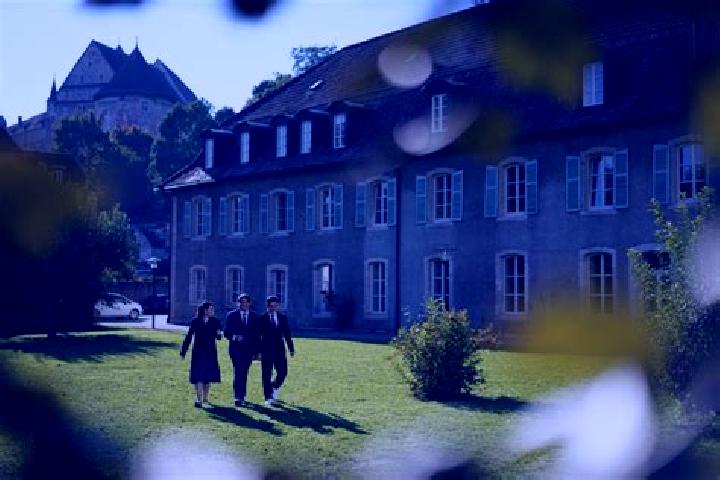 Escorts Teufen, Switzerland — Local Companions