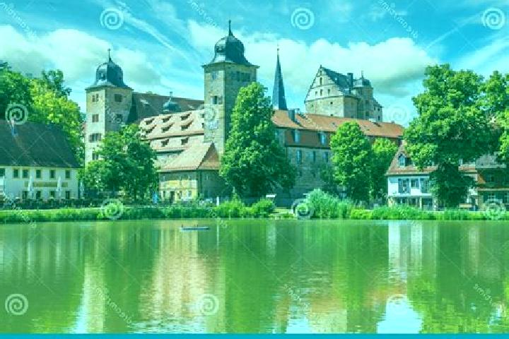 Escorts Thurnau, Germany — Local Companions