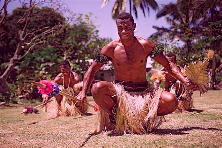 Escorts Tiarei, French Polynesia — Local Companions