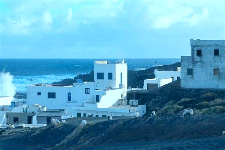 Escorts Tinajo, Spain — Local Companions