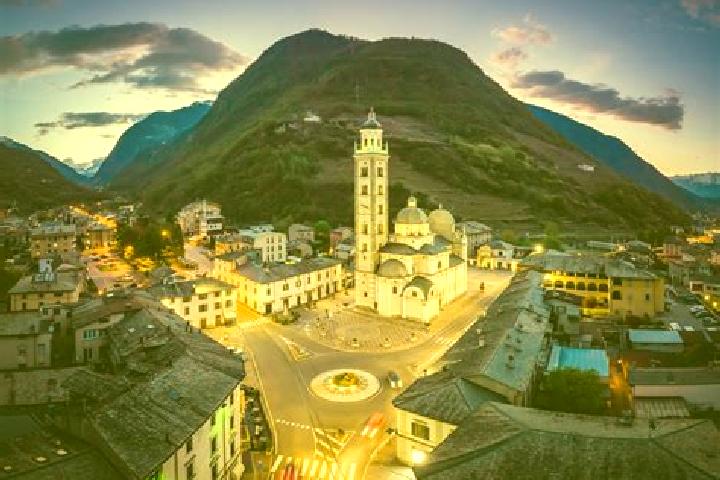 Escorts Tirano, Italy — Local Companions