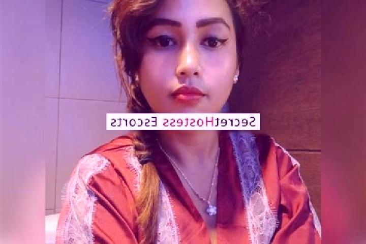 Escorts Tiris, Indonesia — Local Companions