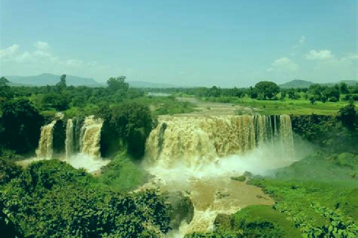 Escorts T is Isat, Ethiopia — Local Companions