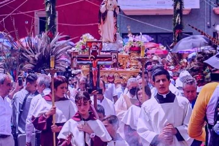 Escorts Tlalcosahua, Mexico — Local Companions