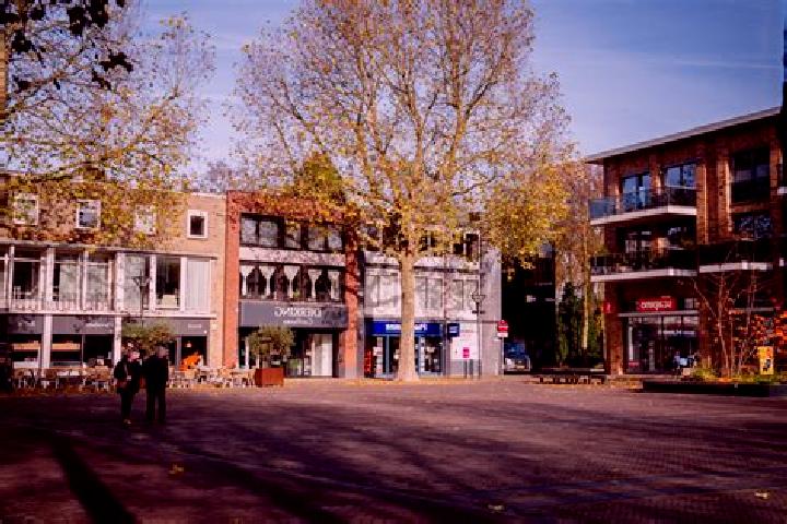 Escorts Tolkamer, Netherlands — Local Companions