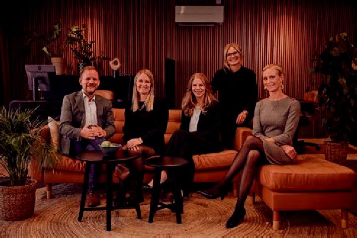 Escorts Tollered, Sweden — Local Companions