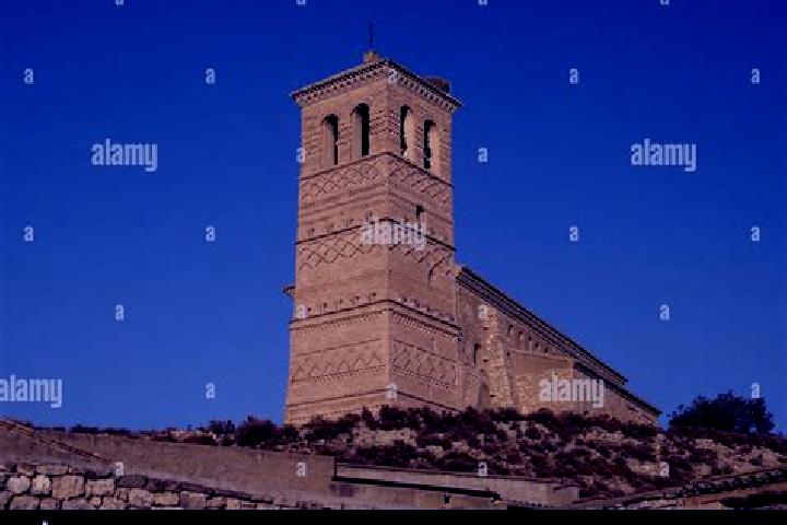 Escorts Torralba de Aragon, Spain — Local Companions