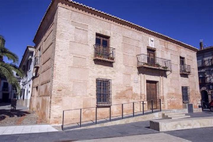 Escorts Torralba de Calatrava, Spain — Local Companions