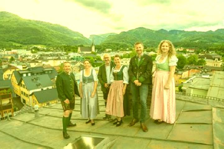 Escorts Tragwein, Austria — Local Companions
