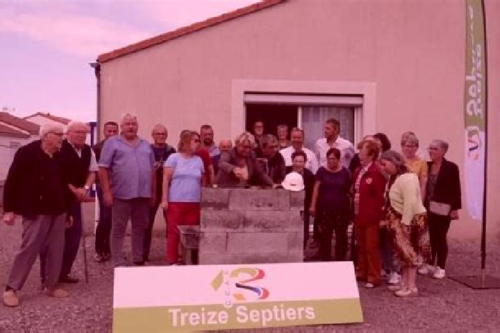 Escorts Treize-Septiers, France — Local Companions