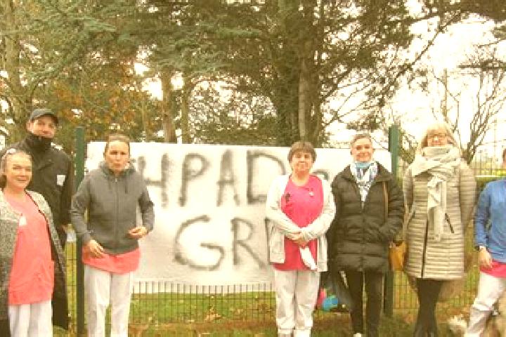 Escorts Trelevern, France — Local Companions