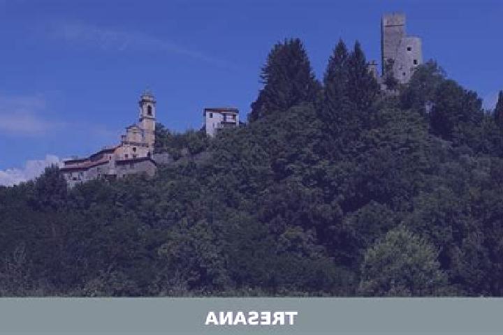 Escorts Tresana, Italy — Local Companions