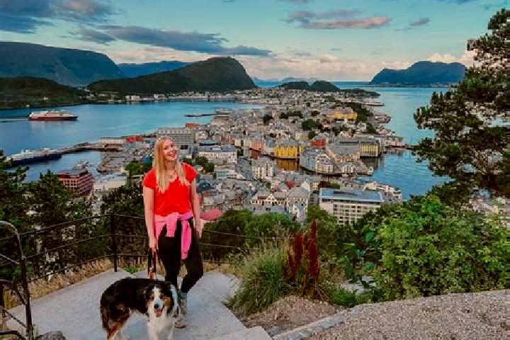 Escorts Treungen, Norway — Local Companions