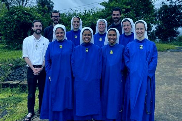 Escorts Trevignin, France — Local Companions