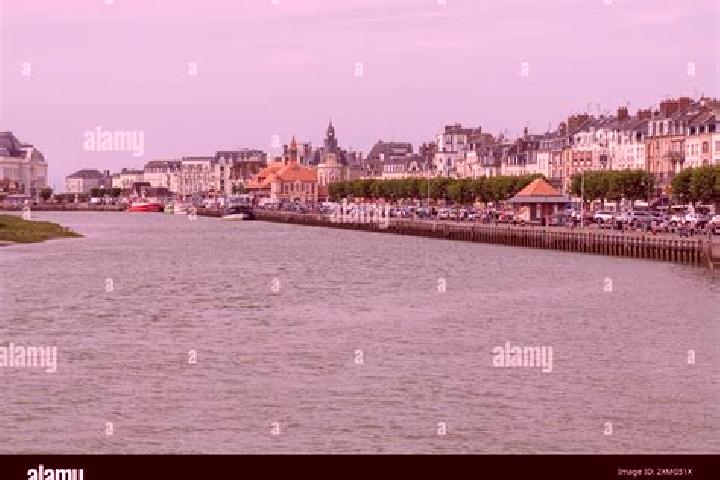 Escorts Trouville, France — Local Companions