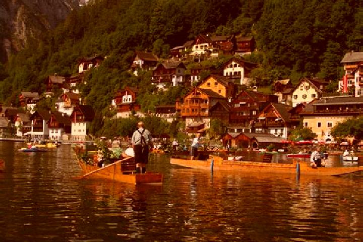 Escorts Tschoeran, Austria — Local Companions