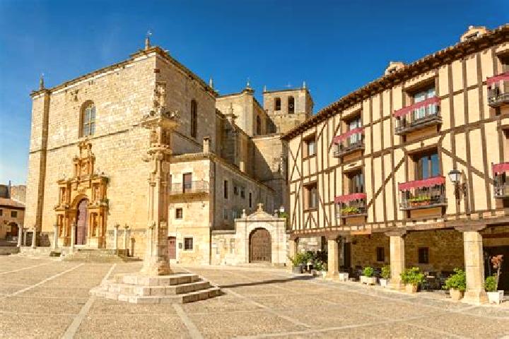 Escorts Tudela de Duero, Spain — Local Companions