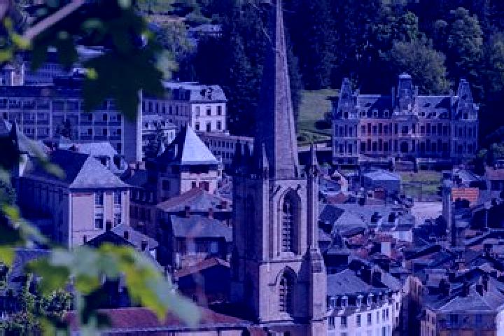 Escorts Tulle, France — Local Companions