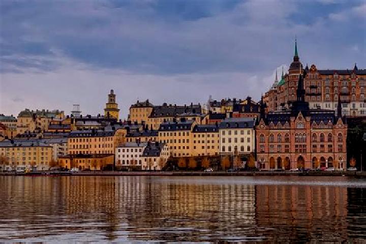 Escorts Tumlehed, Sweden — Local Companions