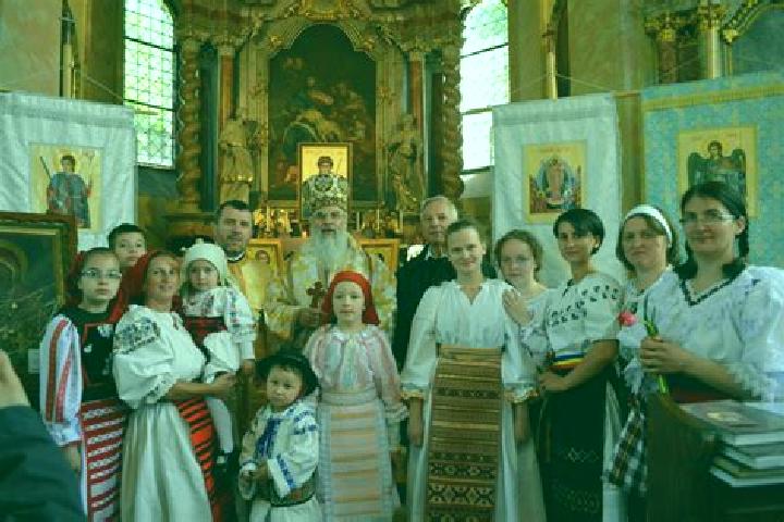 Escorts Tunelu-Teliu, Romania — Local Companions