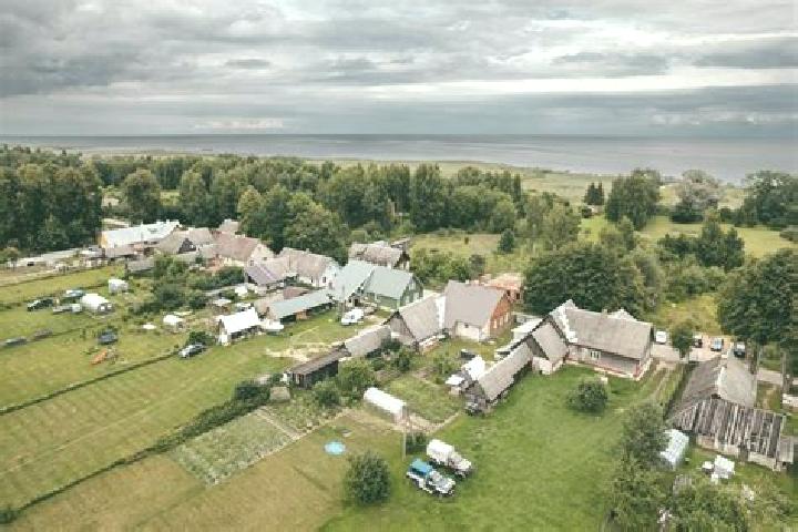 Escorts Turba, Estonia — Local Companions