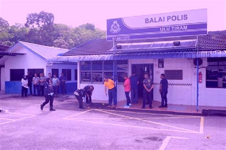 Escorts Ulu Tiram, Malaysia — Local Companions