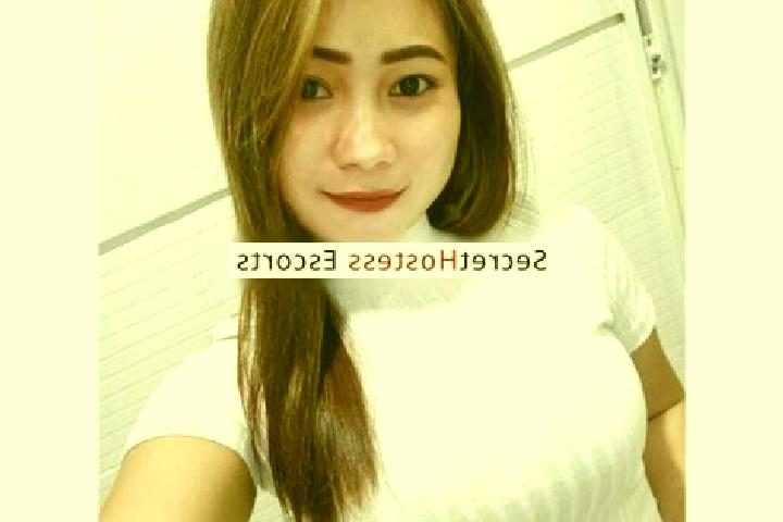 Escorts Uluale, Indonesia — Local Companions