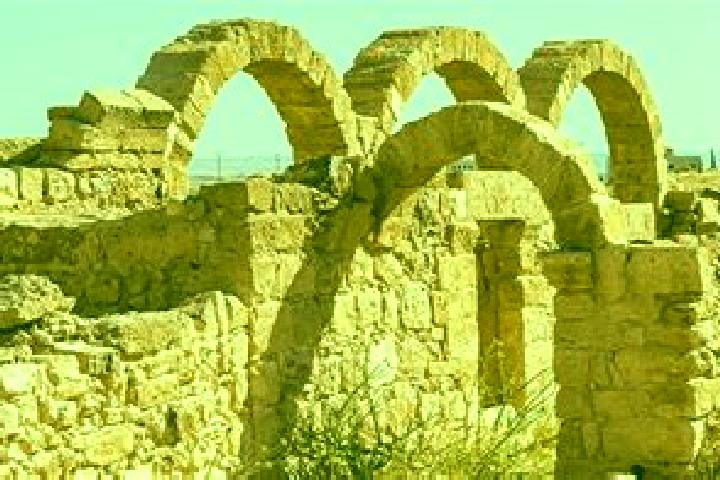 Escorts Umm ar Rasas, Jordan — Local Companions