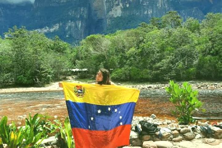 Escorts Umuquena, Venezuela — Local Companions