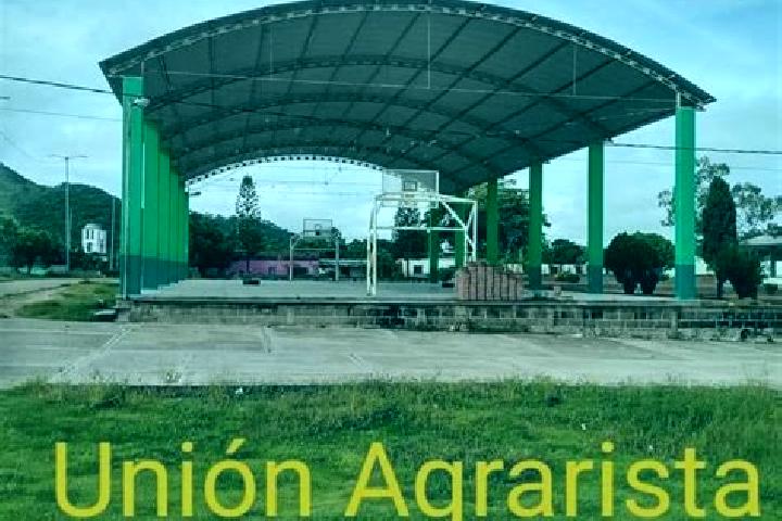 Escorts Union Agrarista, Mexico — Local Companions
