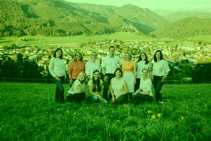 Escorts Unterammergau, Germany — Local Companions