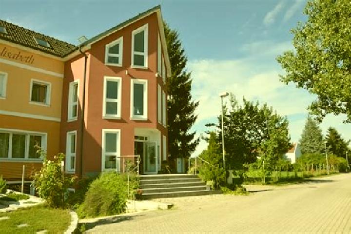 Escorts Unterwaltersdorf, Austria — Local Companions