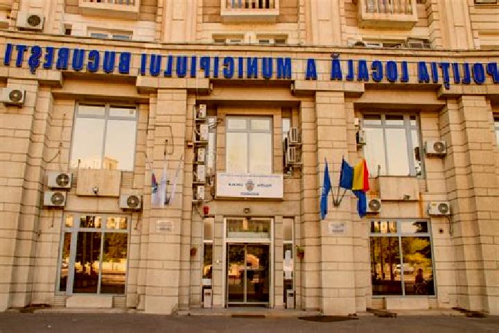 Escorts Urseiu, Romania — Local Companions