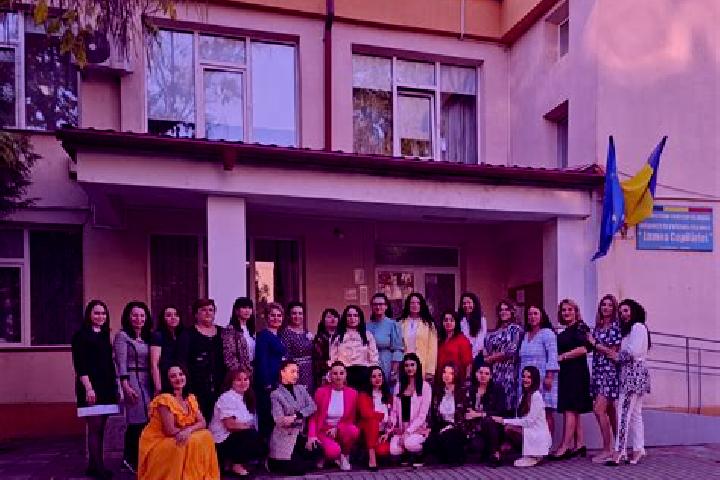 Escorts Valea Salciei, Romania — Local Companions