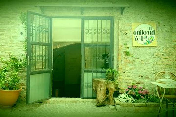 Escorts Valle Castellana, Italy — Local Companions