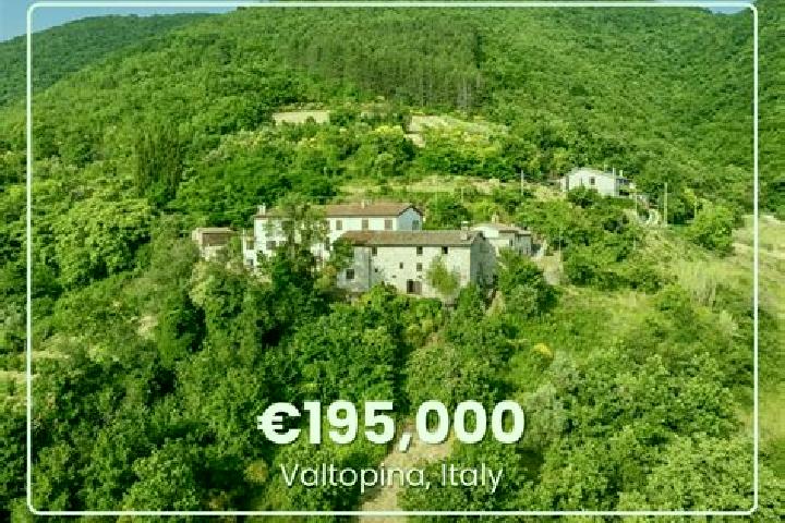 Escorts Valtopina, Italy — Local Companions