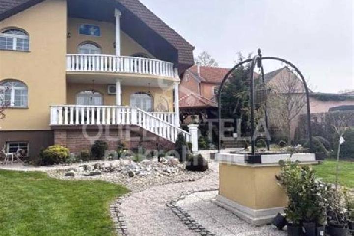 Escorts Varazdin Breg, Croatia — Local Companions