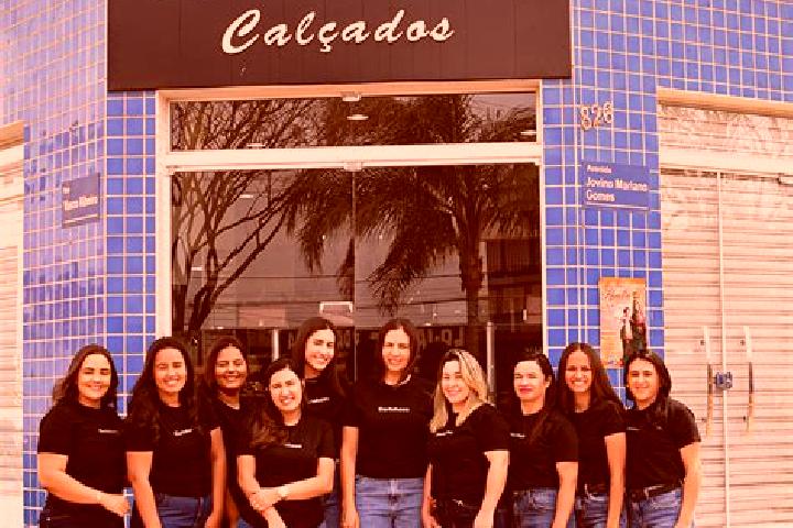 Escorts Varjao de Minas, Brazil — Local Companions