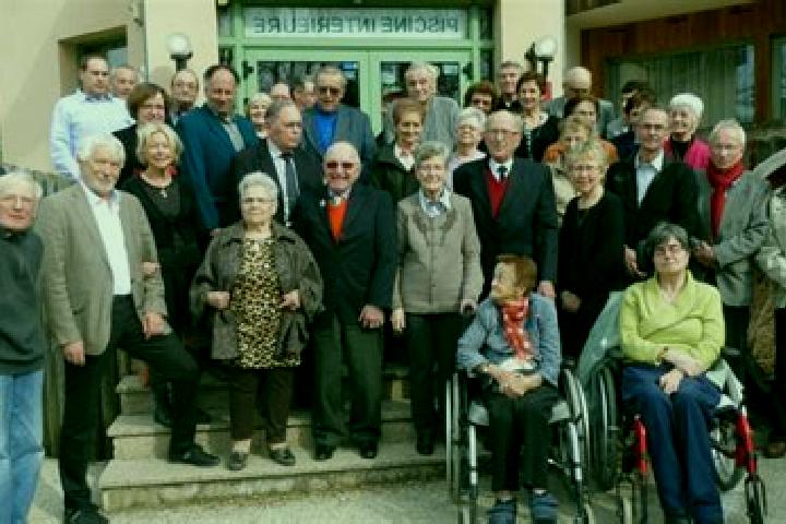 Escorts Vaux-et-Chantegrue, France — Local Companions