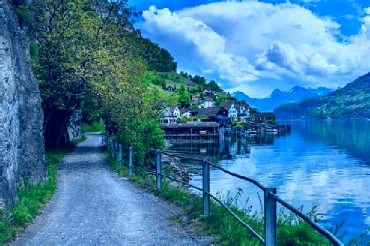 Escorts Veltheim (Kreis 5) / Blumenau, Switzerland — Local Companions