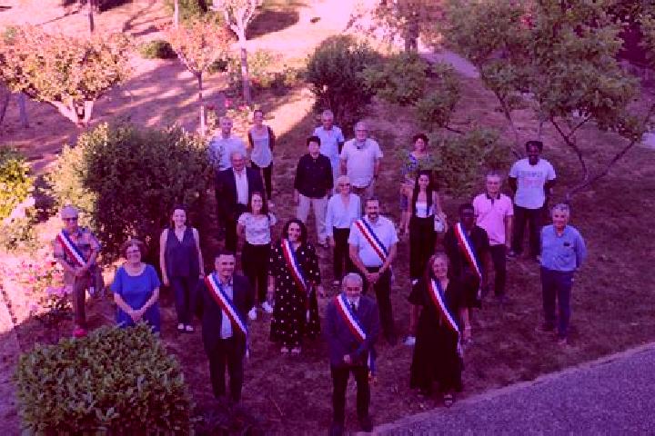 Escorts Venerque, France — Local Companions