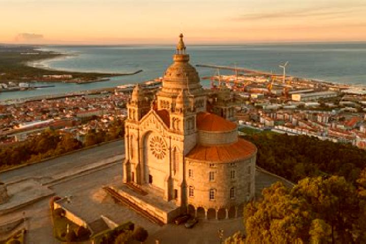 Escorts Viana do Castelo, Portugal — Local Companions