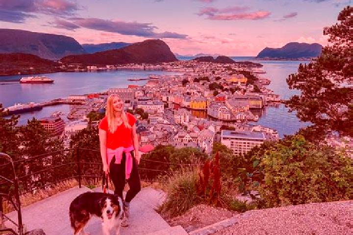 Escorts Vikevag, Norway — Local Companions