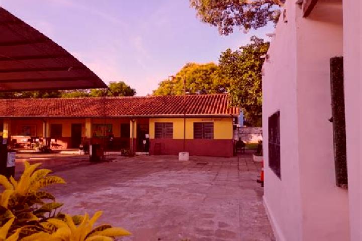 Escorts Villa Choferes del Chaco Sub-urbano, Paraguay — Local Companions