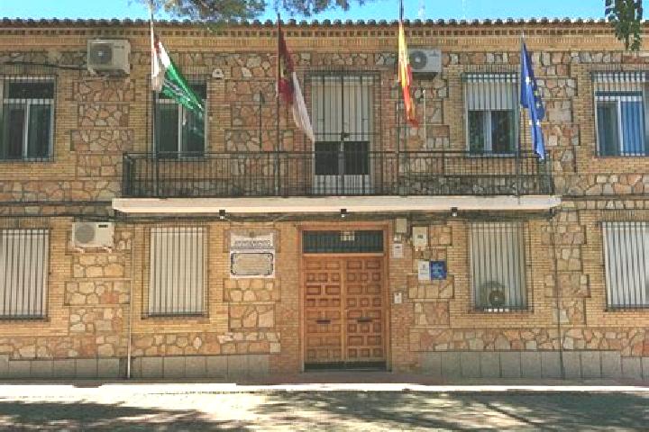 Escorts Villa de Don Fadrique, Spain — Local Companions