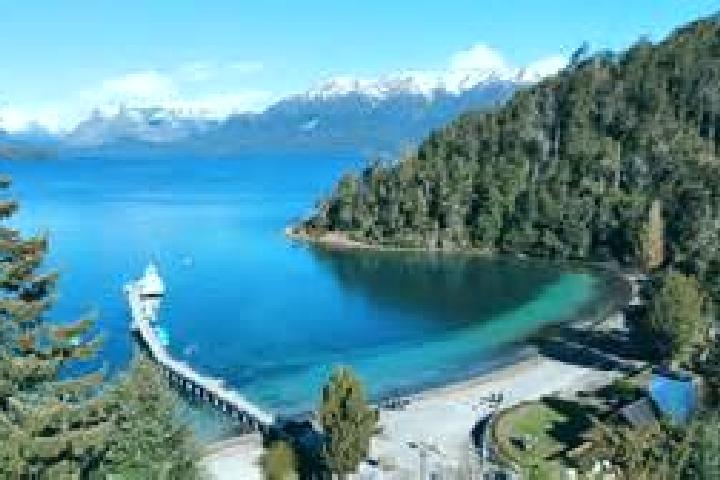 Escorts Villa La Angostura, Argentina — Local Companions