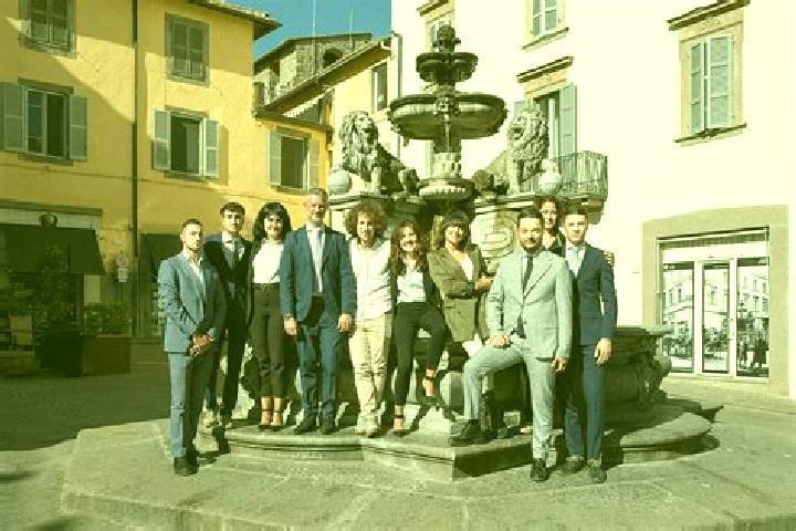 Escorts Villa Oliveti, Italy — Local Companions