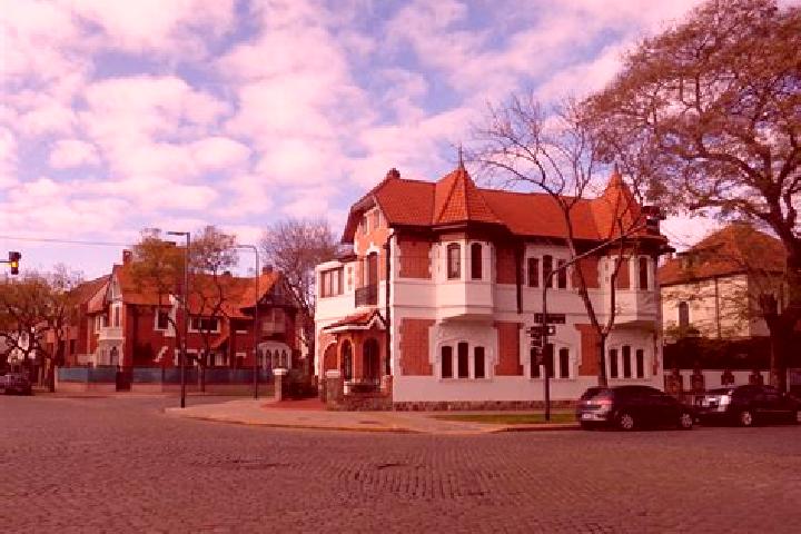 Escorts Villa Ortuzar, Argentina — Local Companions
