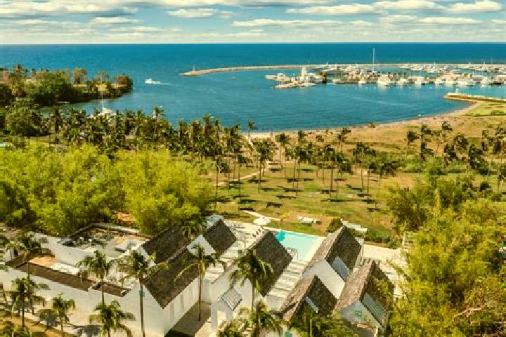Escorts Villa Riva, Dominican Republic — Local Companions